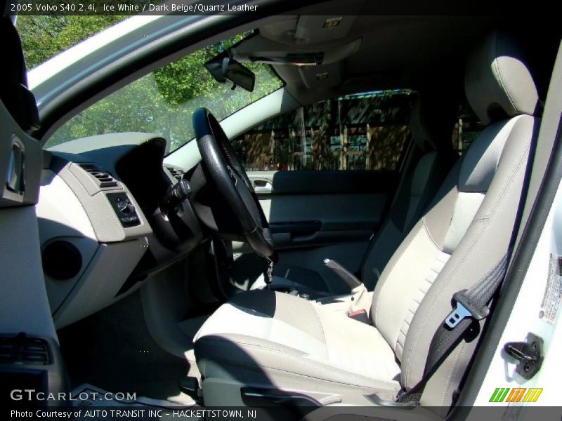 Ice White / Dark Beige/Quartz Leather 2005 Volvo S40 2.4i