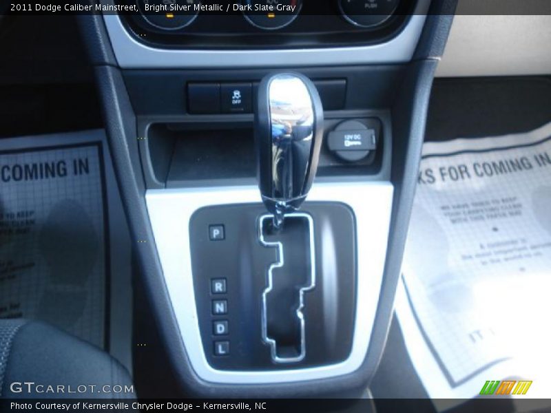 Bright Silver Metallic / Dark Slate Gray 2011 Dodge Caliber Mainstreet