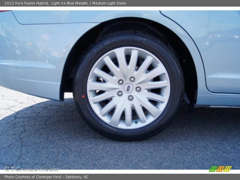 Light Ice Blue Metallic / Medium Light Stone 2011 Ford Fusion Hybrid