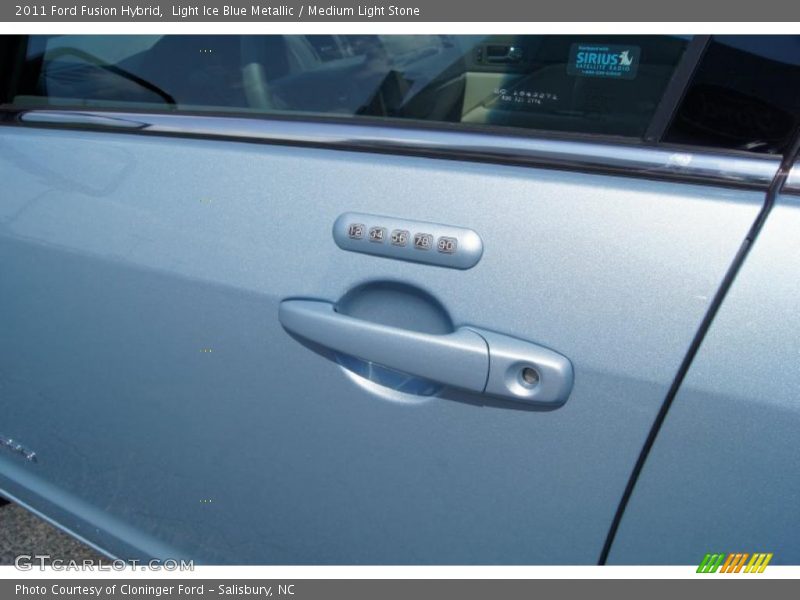 Controls of 2011 Fusion Hybrid