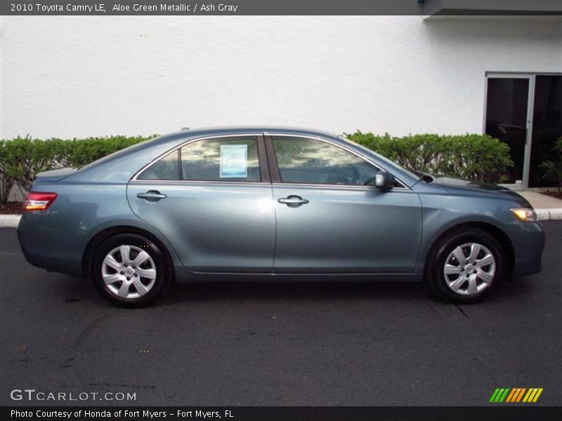 Aloe Green Metallic / Ash Gray 2010 Toyota Camry LE