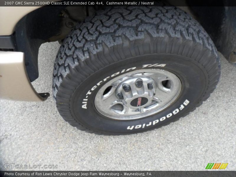 Cashmere Metallic / Neutral 2007 GMC Sierra 2500HD Classic SLE Extended Cab 4x4