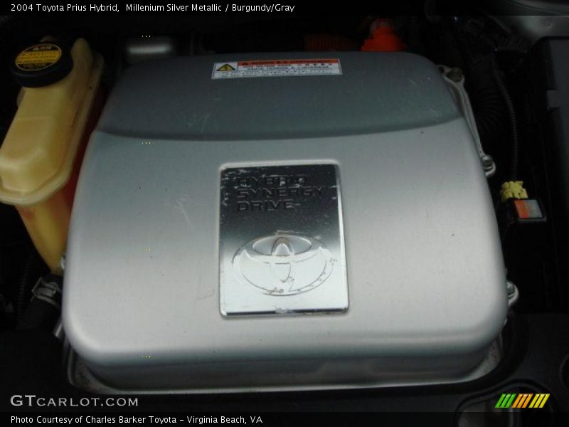 Millenium Silver Metallic / Burgundy/Gray 2004 Toyota Prius Hybrid