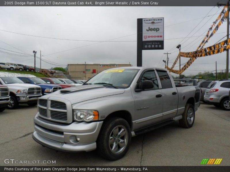 Bright Silver Metallic / Dark Slate Gray 2005 Dodge Ram 1500 SLT Daytona Quad Cab 4x4