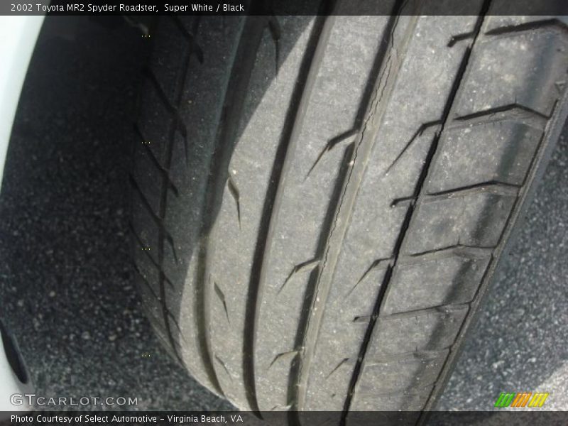 Super White / Black 2002 Toyota MR2 Spyder Roadster