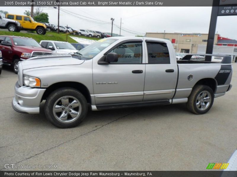 Bright Silver Metallic / Dark Slate Gray 2005 Dodge Ram 1500 SLT Daytona Quad Cab 4x4