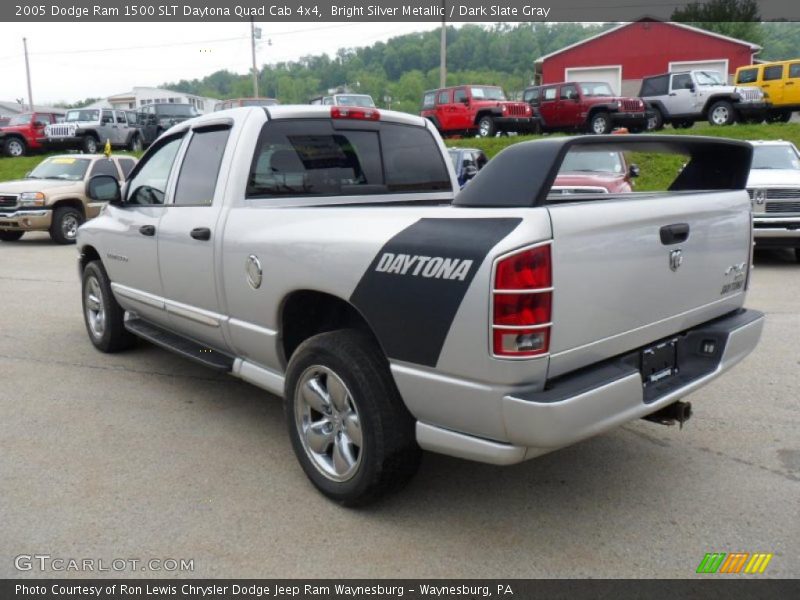 Bright Silver Metallic / Dark Slate Gray 2005 Dodge Ram 1500 SLT Daytona Quad Cab 4x4