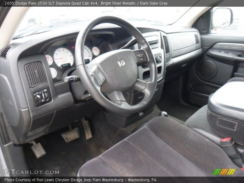 Bright Silver Metallic / Dark Slate Gray 2005 Dodge Ram 1500 SLT Daytona Quad Cab 4x4