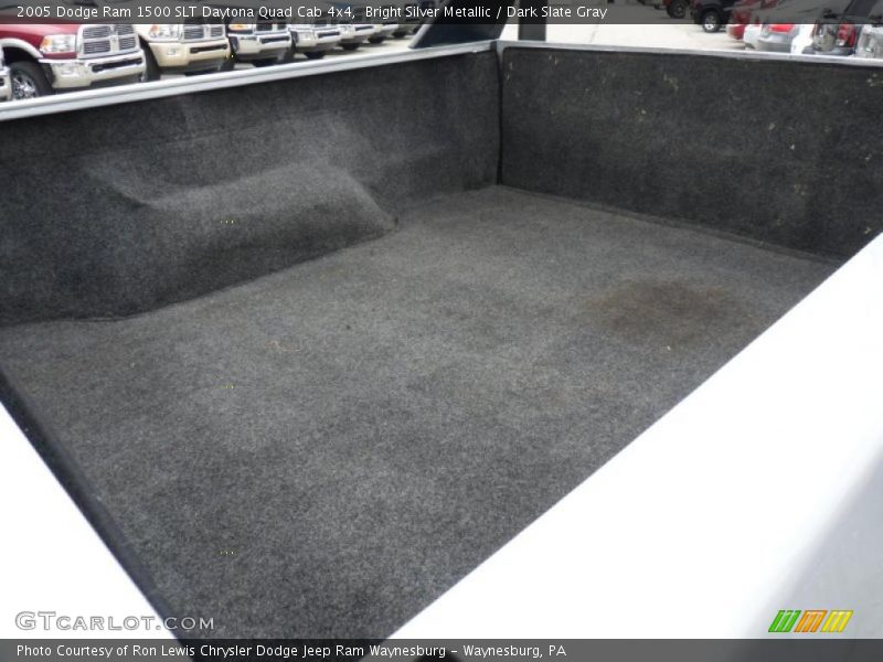 Bright Silver Metallic / Dark Slate Gray 2005 Dodge Ram 1500 SLT Daytona Quad Cab 4x4
