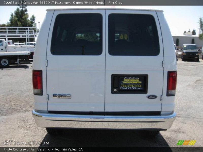 Oxford White / Medium Flint Grey 2006 Ford E Series Van E350 XLT Passenger
