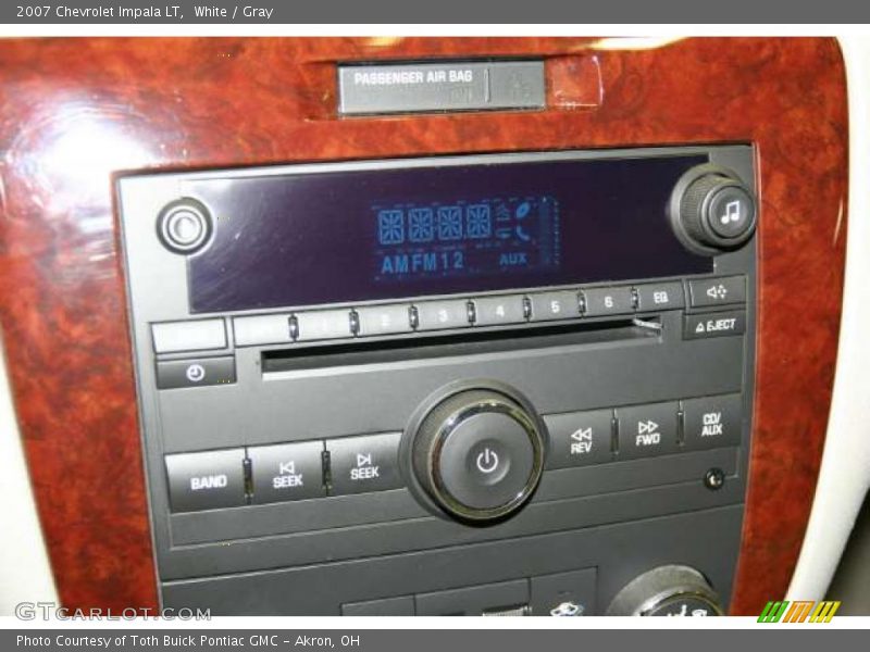White / Gray 2007 Chevrolet Impala LT