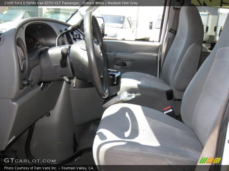 Oxford White / Medium Flint Grey 2006 Ford E Series Van E350 XLT Passenger