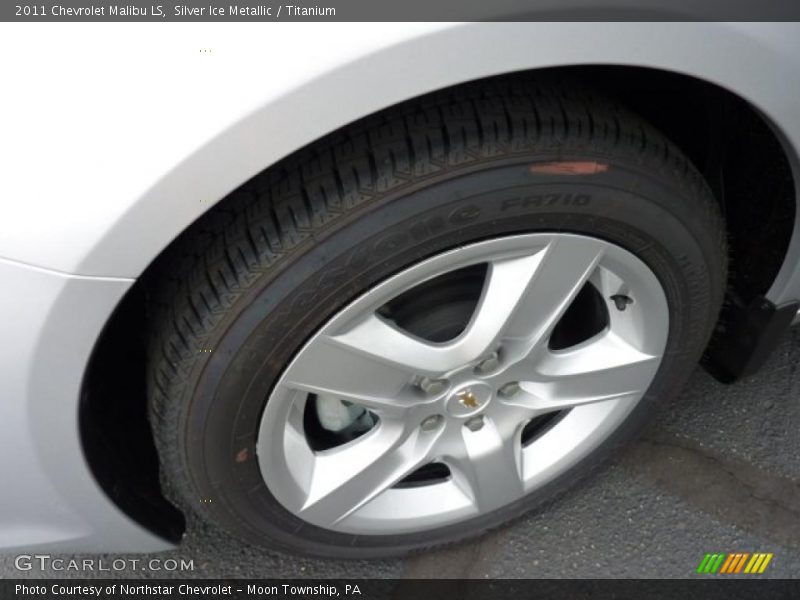 Silver Ice Metallic / Titanium 2011 Chevrolet Malibu LS