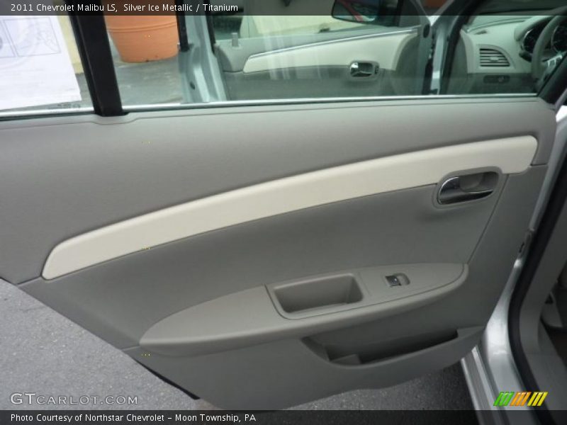 Silver Ice Metallic / Titanium 2011 Chevrolet Malibu LS