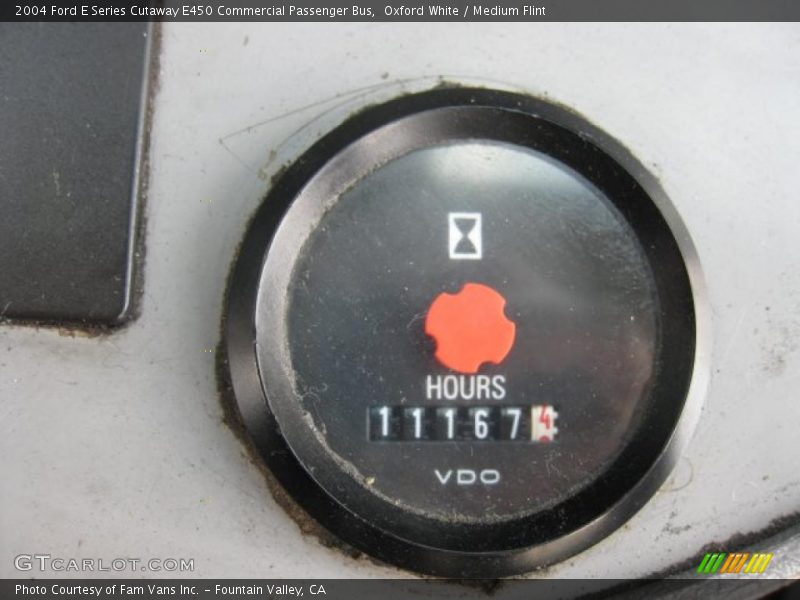 Oxford White / Medium Flint 2004 Ford E Series Cutaway E450 Commercial Passenger Bus