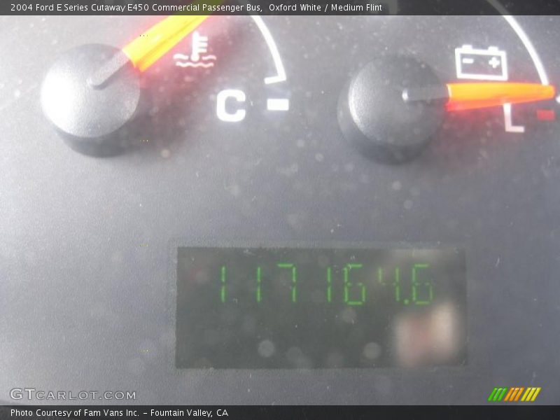 Oxford White / Medium Flint 2004 Ford E Series Cutaway E450 Commercial Passenger Bus