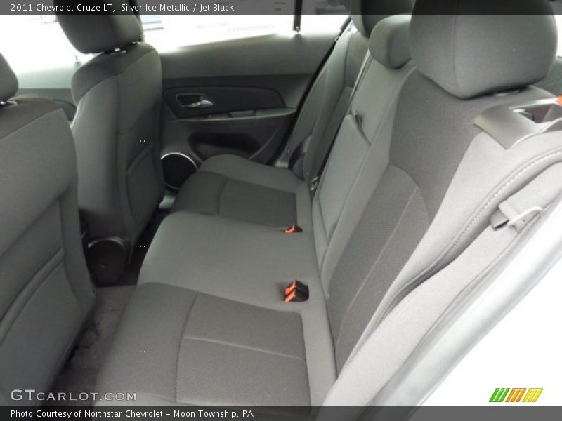Silver Ice Metallic / Jet Black 2011 Chevrolet Cruze LT