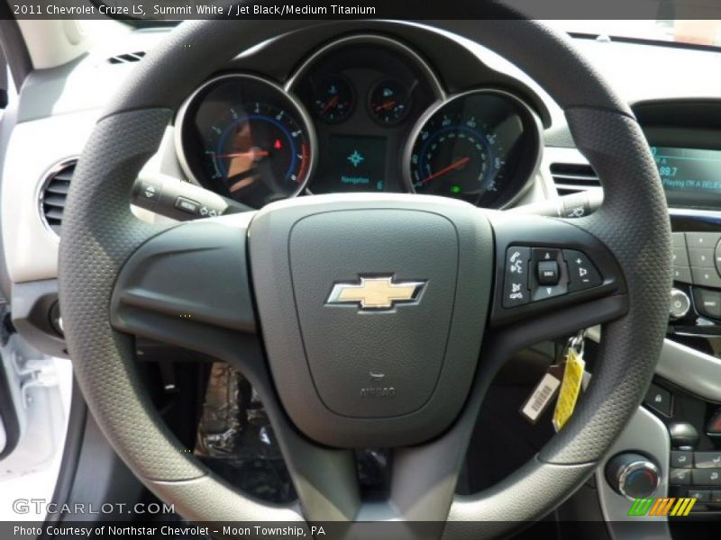 Summit White / Jet Black/Medium Titanium 2011 Chevrolet Cruze LS