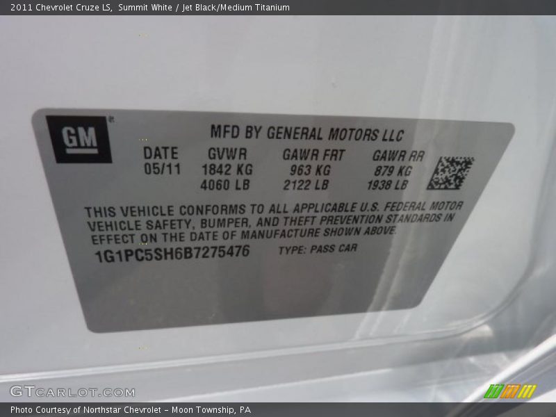 Summit White / Jet Black/Medium Titanium 2011 Chevrolet Cruze LS