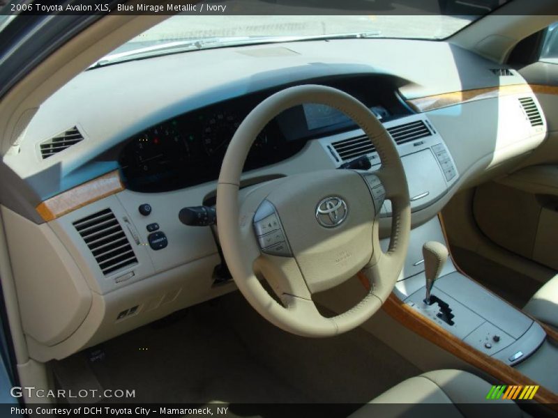 Blue Mirage Metallic / Ivory 2006 Toyota Avalon XLS