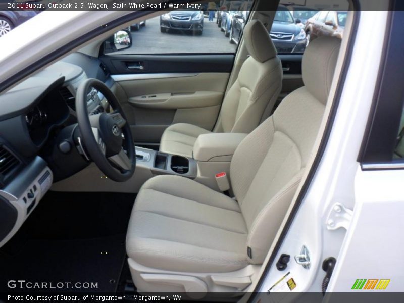  2011 Outback 2.5i Wagon Warm Ivory Interior