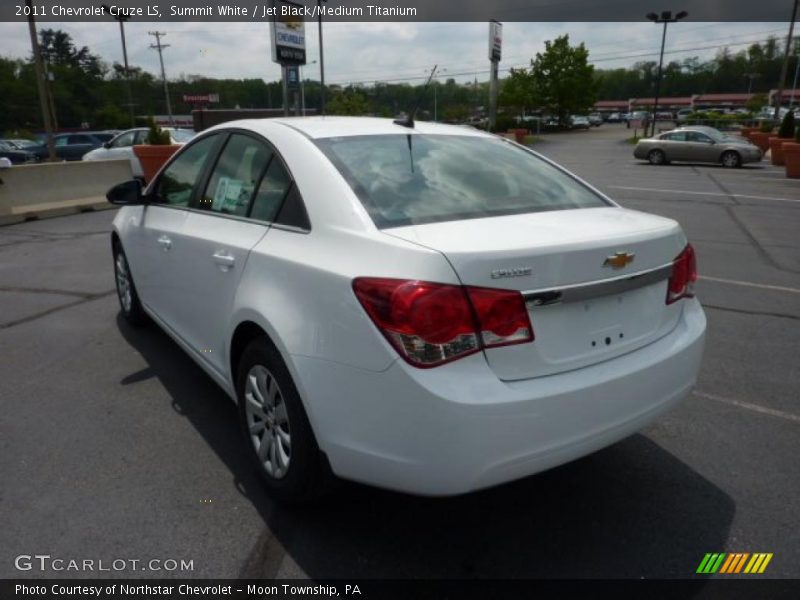 Summit White / Jet Black/Medium Titanium 2011 Chevrolet Cruze LS