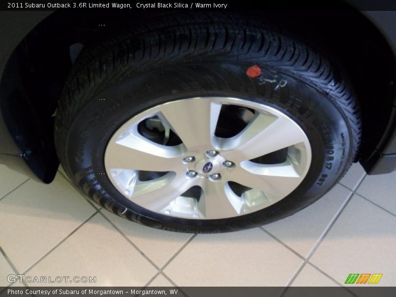Crystal Black Silica / Warm Ivory 2011 Subaru Outback 3.6R Limited Wagon