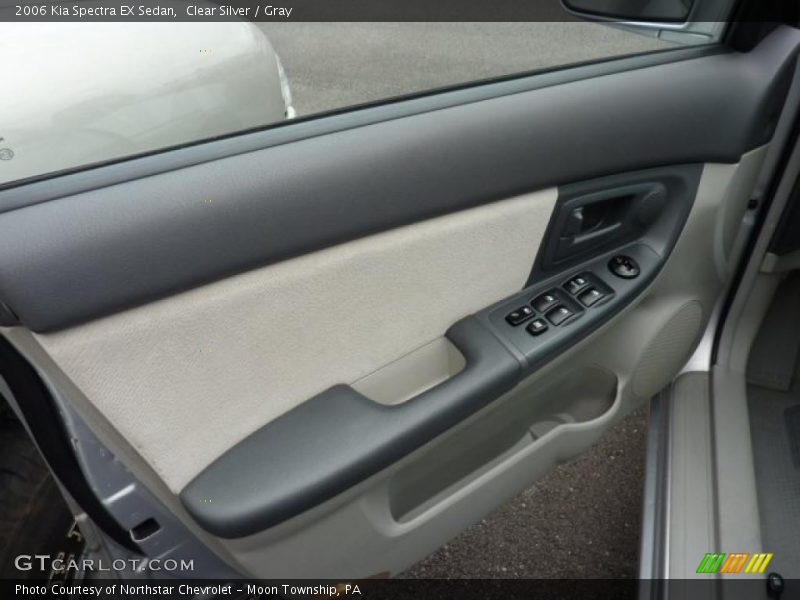 Clear Silver / Gray 2006 Kia Spectra EX Sedan
