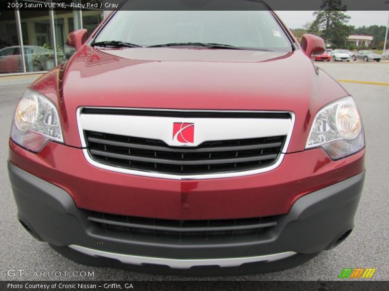 Ruby Red / Gray 2009 Saturn VUE XE