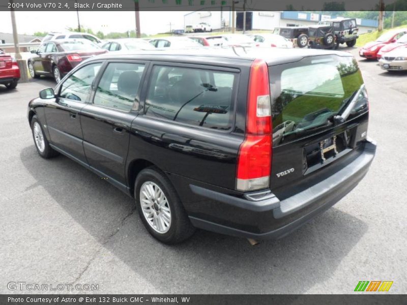 Black / Graphite 2004 Volvo V70 2.4