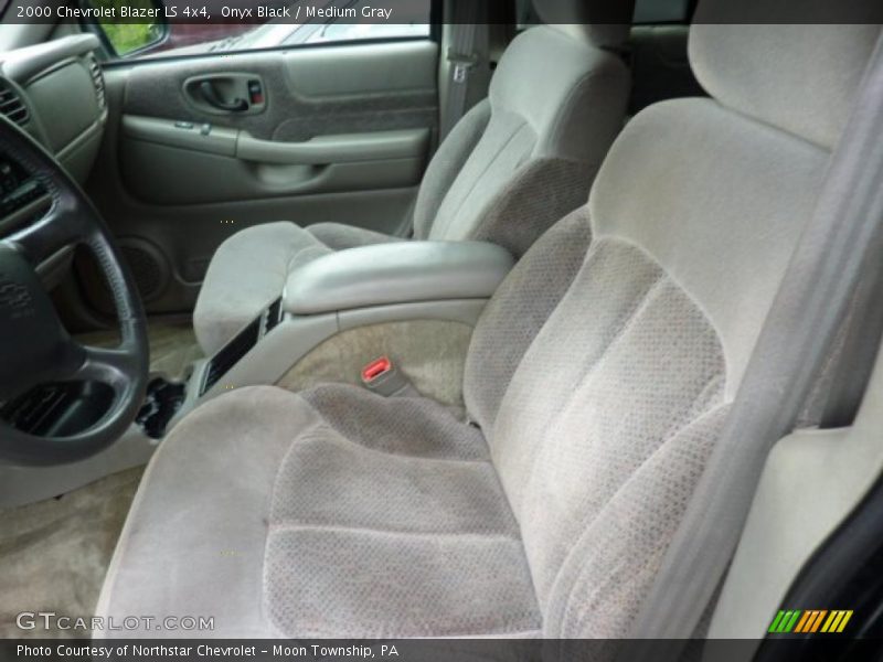 Onyx Black / Medium Gray 2000 Chevrolet Blazer LS 4x4