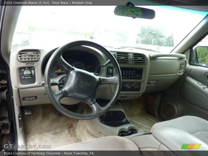 Onyx Black / Medium Gray 2000 Chevrolet Blazer LS 4x4
