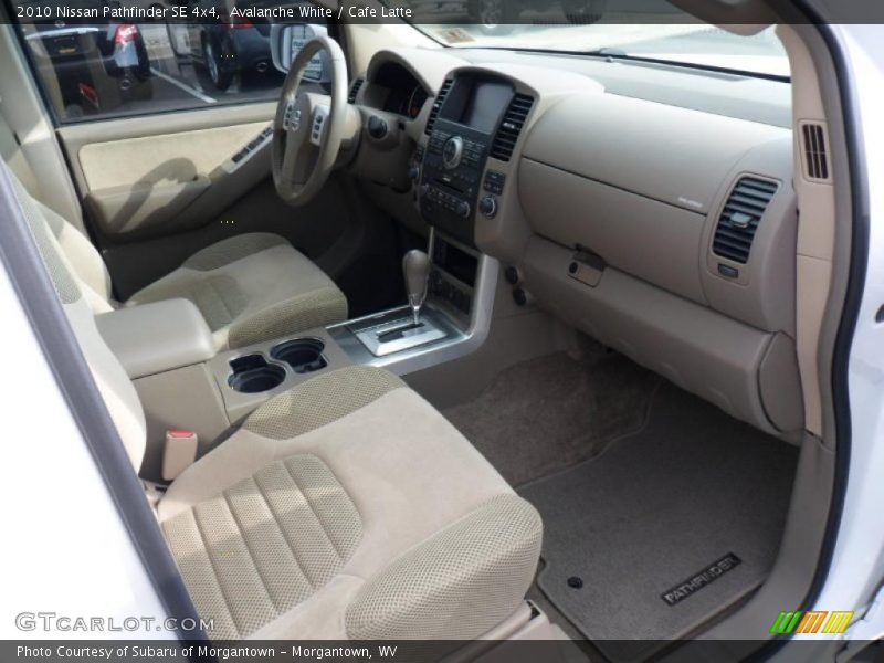  2010 Pathfinder SE 4x4 Cafe Latte Interior