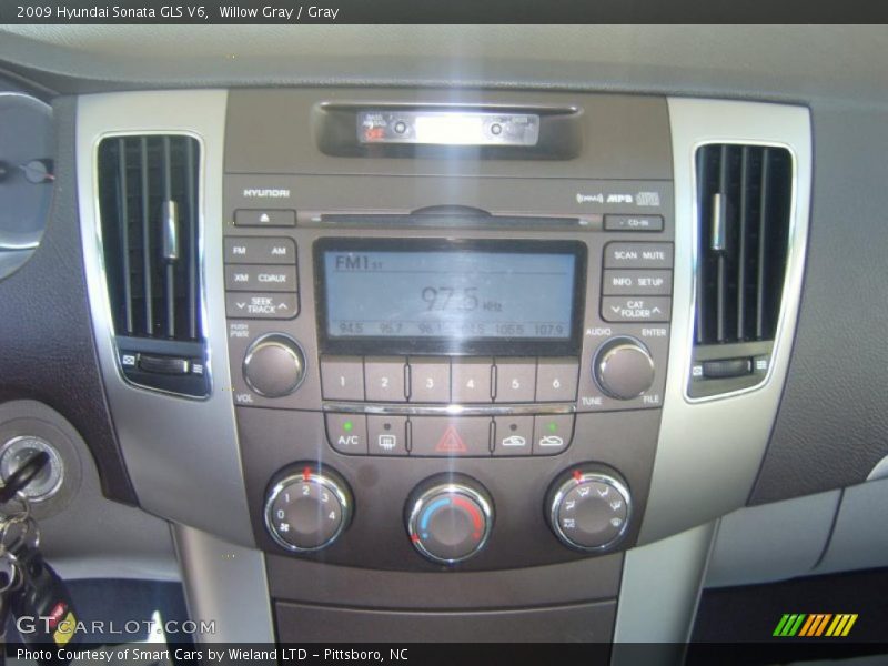 Willow Gray / Gray 2009 Hyundai Sonata GLS V6