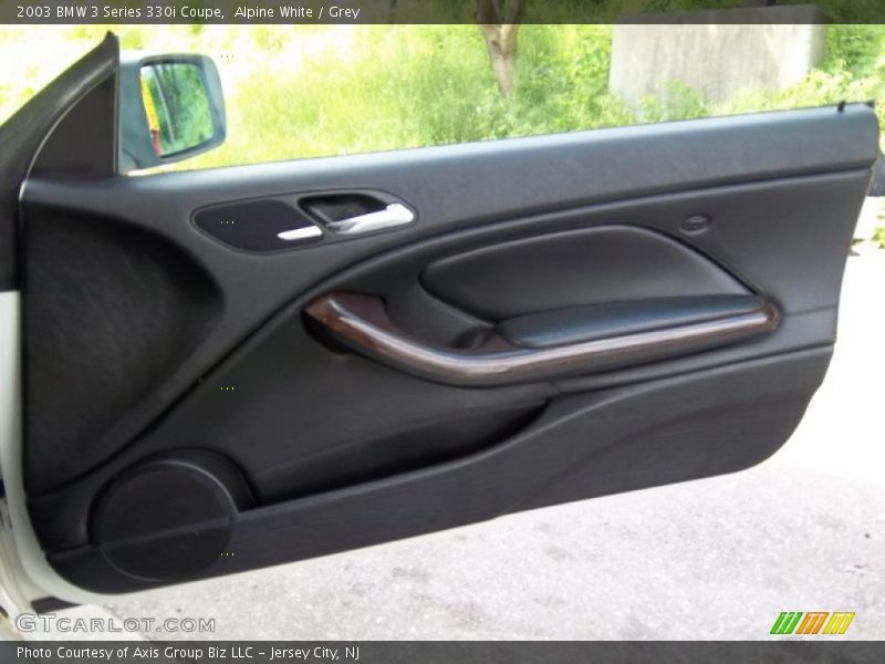 Door Panel of 2003 3 Series 330i Coupe