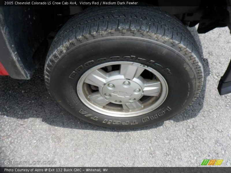 Victory Red / Medium Dark Pewter 2005 Chevrolet Colorado LS Crew Cab 4x4