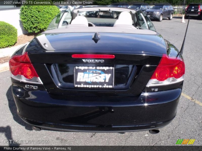 Solid Black / Calcite Cream 2007 Volvo C70 T5 Convertible