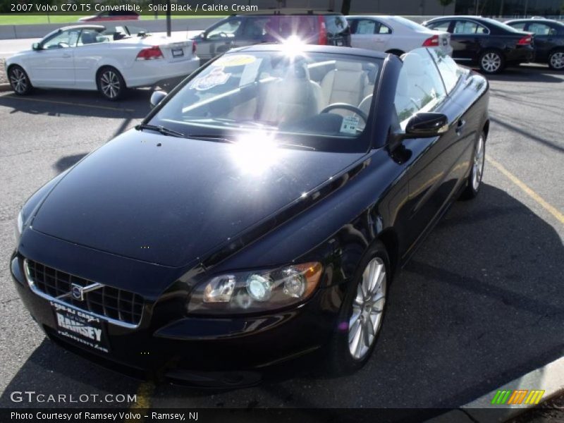 Solid Black / Calcite Cream 2007 Volvo C70 T5 Convertible