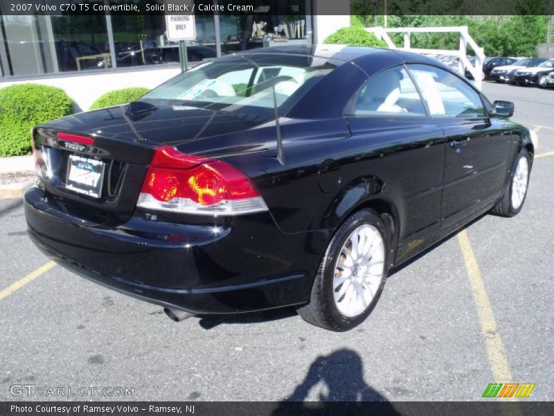 Solid Black / Calcite Cream 2007 Volvo C70 T5 Convertible