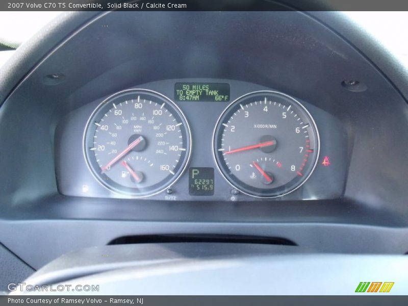 Solid Black / Calcite Cream 2007 Volvo C70 T5 Convertible