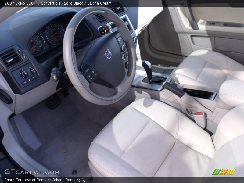 Solid Black / Calcite Cream 2007 Volvo C70 T5 Convertible