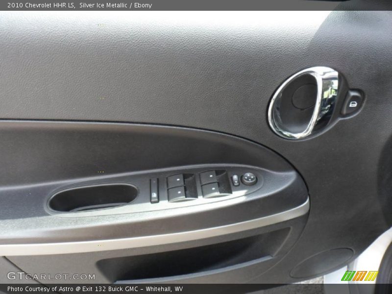 Silver Ice Metallic / Ebony 2010 Chevrolet HHR LS