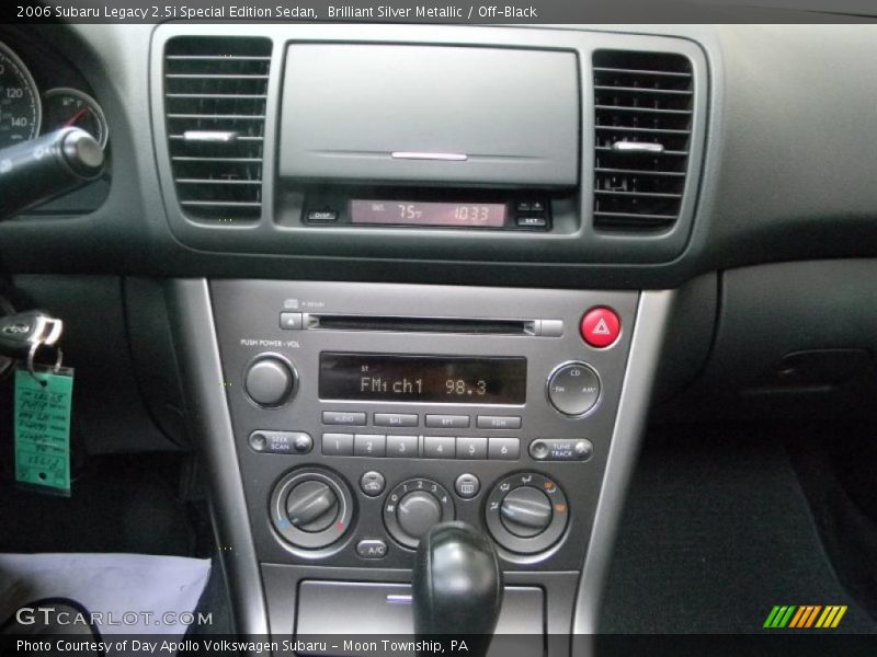 Brilliant Silver Metallic / Off-Black 2006 Subaru Legacy 2.5i Special Edition Sedan