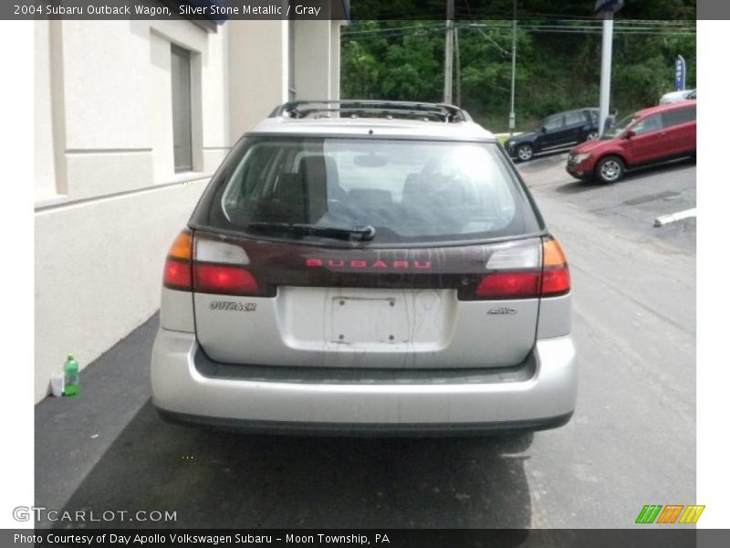 Silver Stone Metallic / Gray 2004 Subaru Outback Wagon