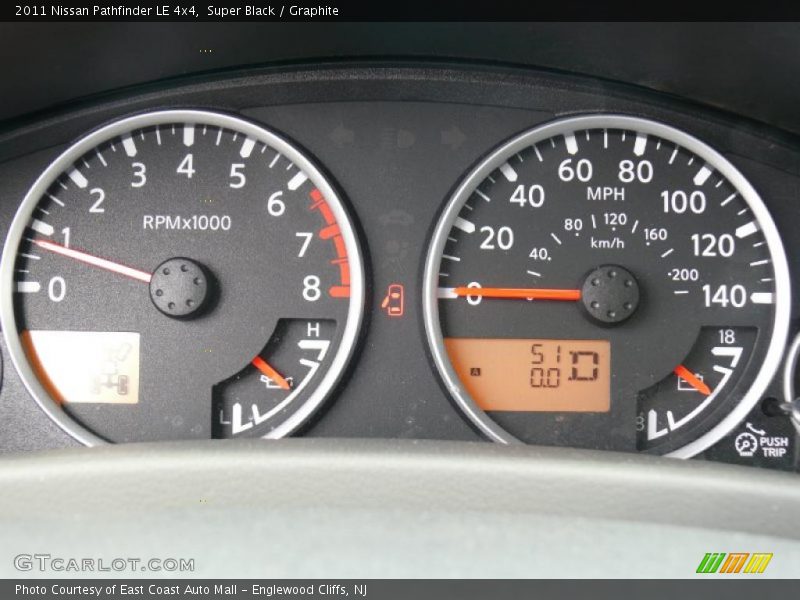 Super Black / Graphite 2011 Nissan Pathfinder LE 4x4