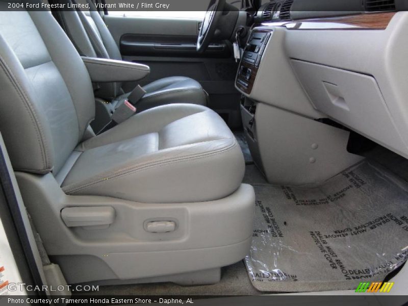 Vibrant White / Flint Grey 2004 Ford Freestar Limited