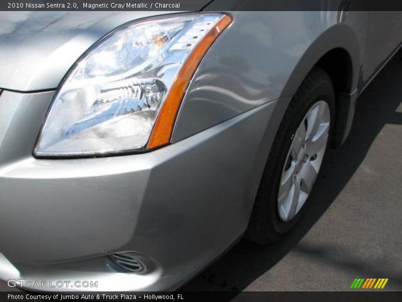 Magnetic Gray Metallic / Charcoal 2010 Nissan Sentra 2.0