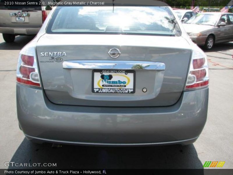 Magnetic Gray Metallic / Charcoal 2010 Nissan Sentra 2.0