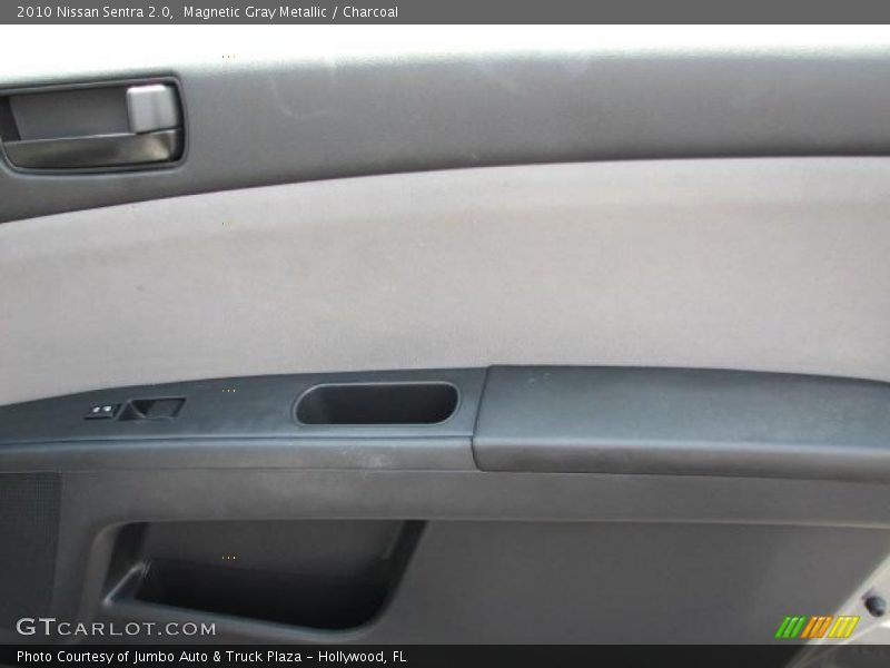 Magnetic Gray Metallic / Charcoal 2010 Nissan Sentra 2.0