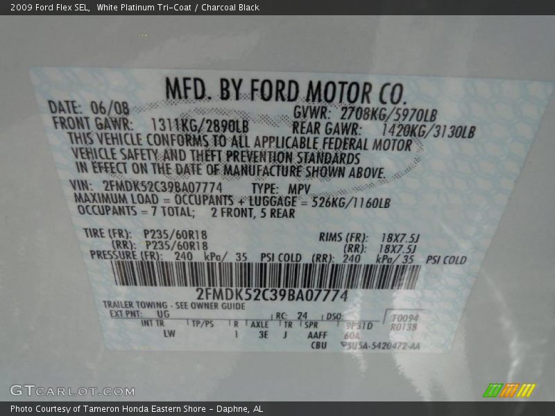 White Platinum Tri-Coat / Charcoal Black 2009 Ford Flex SEL